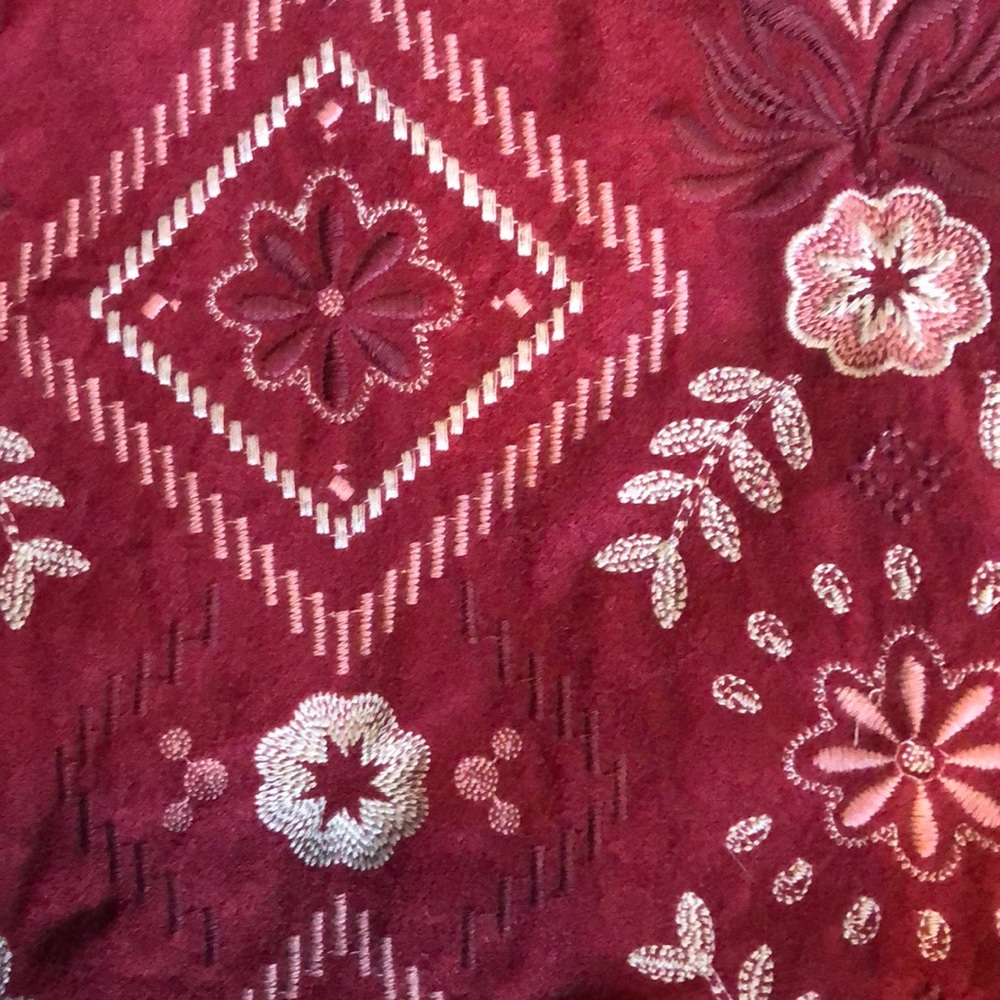 Miami Embroidered Skirt, worn once - Picture 2 of 5